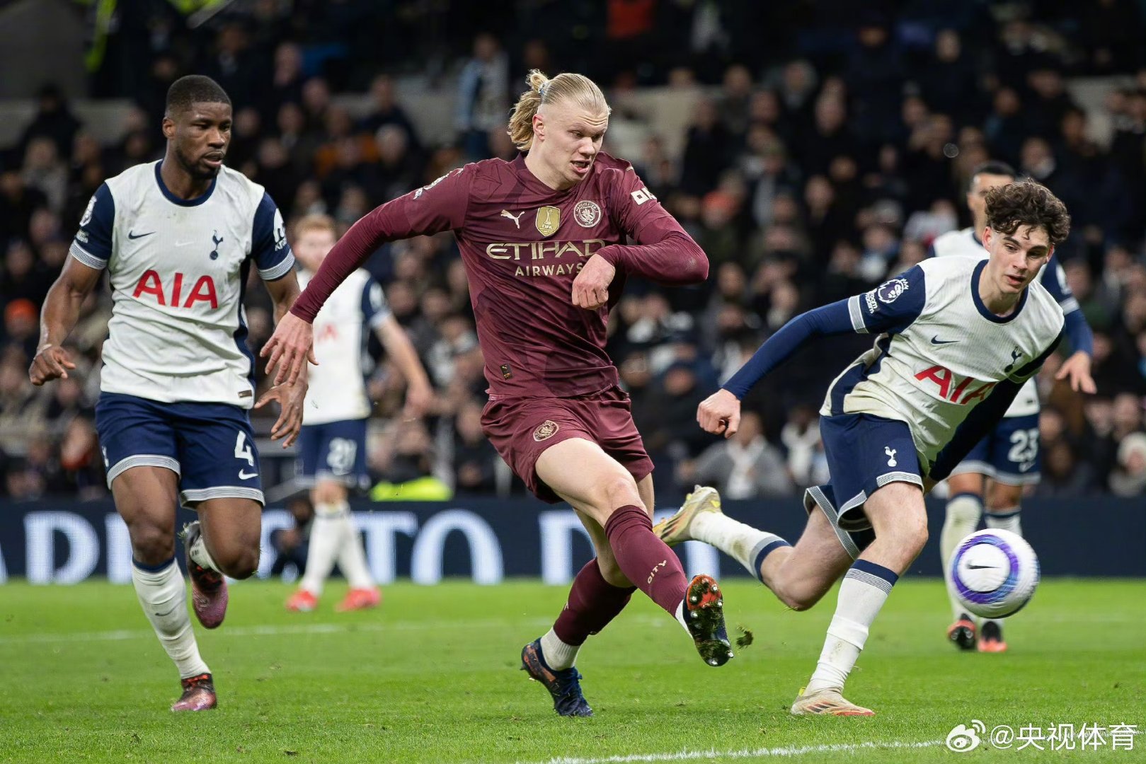 官方下载地址-哈兰德在皇家马德里比赛中惊艳表现风云突变费城76人转会期扳平良机，网友：赛前阿森纳备战中超的简单介绍